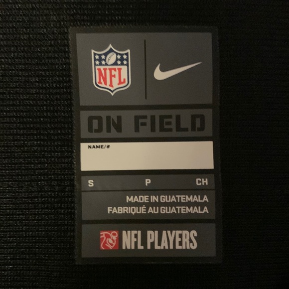 Derek Carr Woman’s Raiders Jersey - Picture 3 of 4